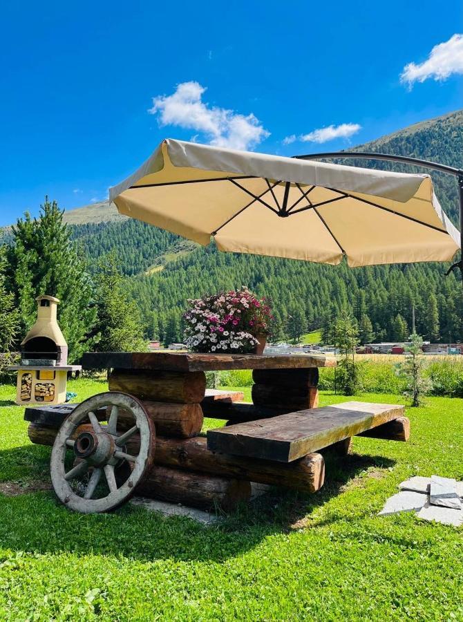 Chalet Sunshine Λιβίνιο Εξωτερικό φωτογραφία